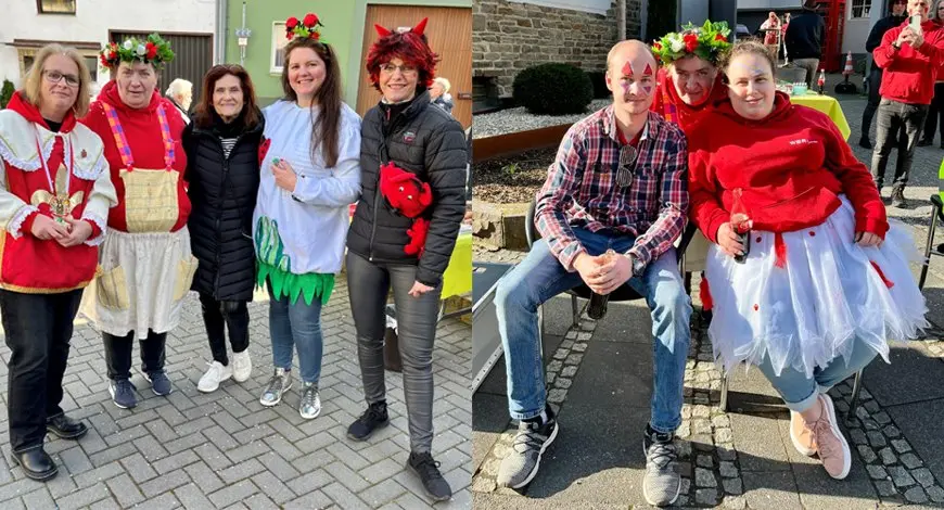 Mitarbeitende und Freunde der WSR in Karnevalskostümen